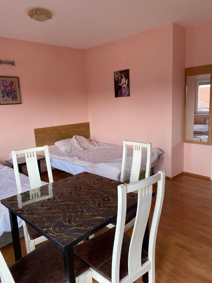 Guest House Trajkovic Jagodina Exterior photo