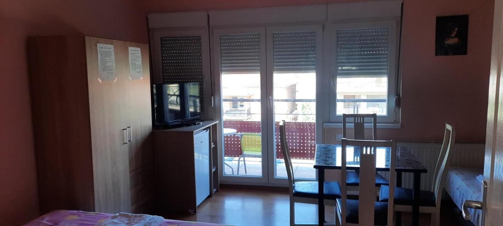 Guest House Trajkovic Jagodina Exterior photo