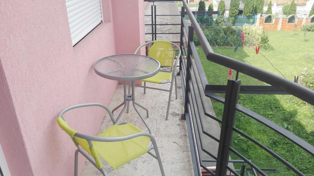 Guest House Trajkovic Jagodina Exterior photo